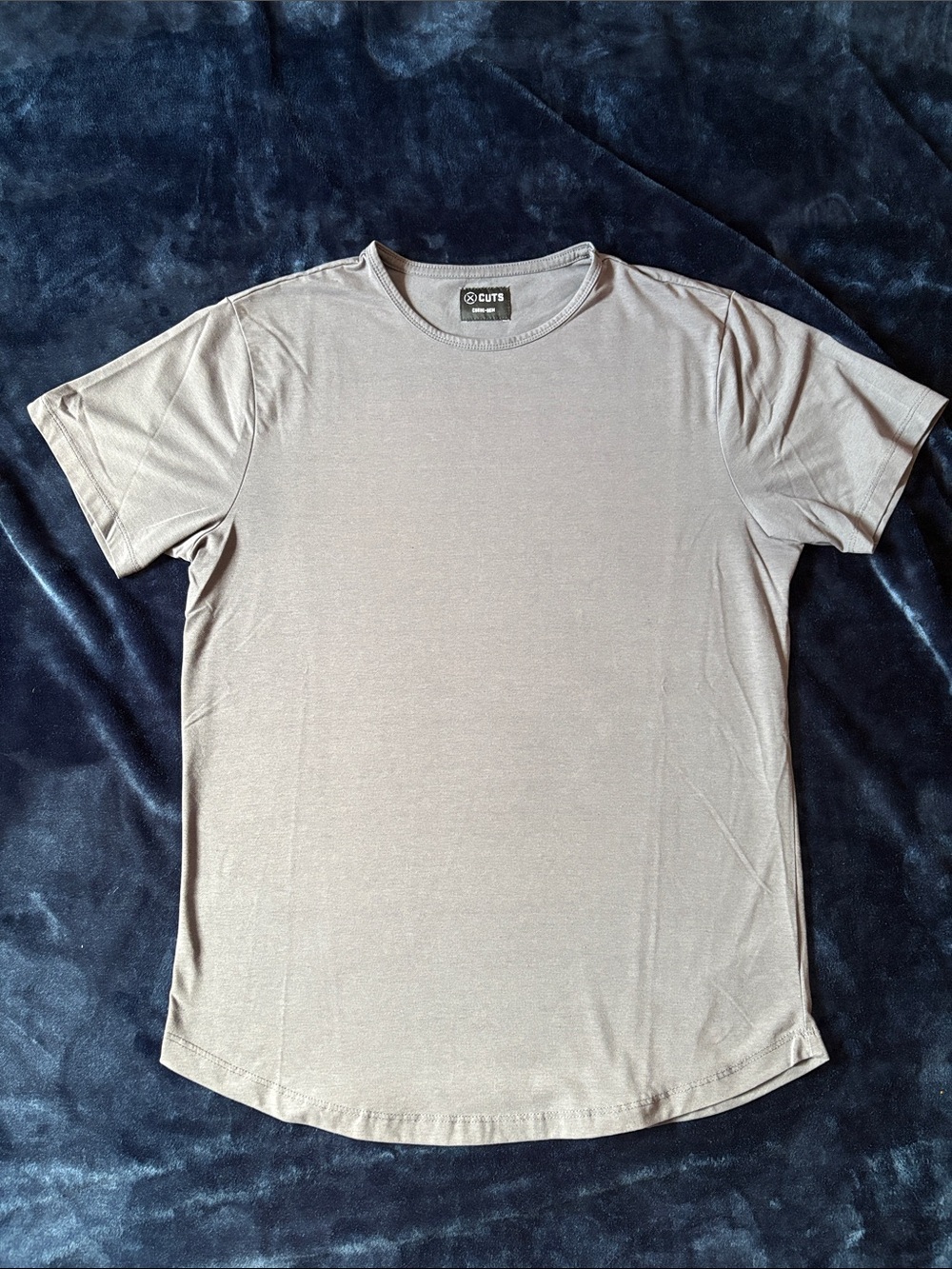 Cuts Clothing Men’s Short Sleeve Crew Tee in Taupe